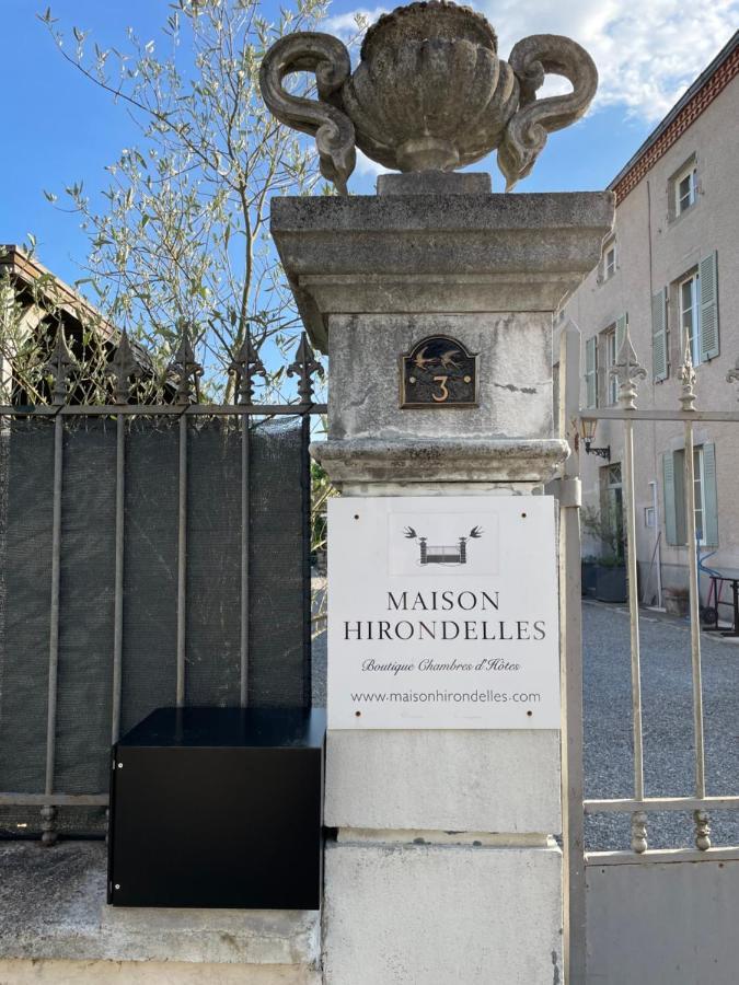 Maison Hirondelles Hotes Mezieres-sur-Issoire Exterior photo